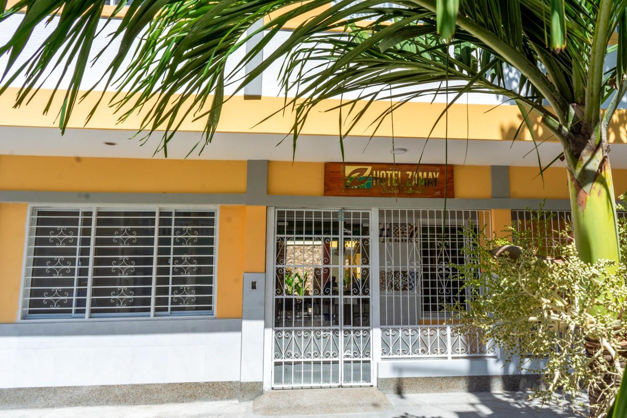 Hotel Zamay Centro Santa Marta  Exterior foto